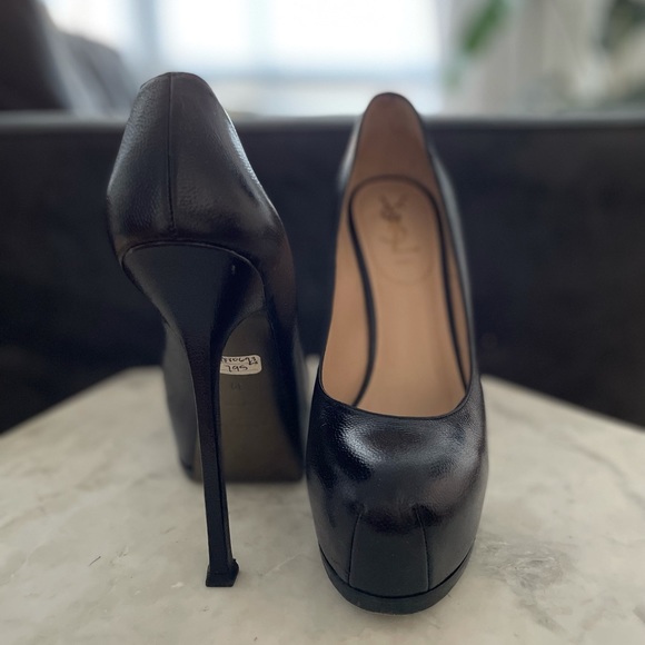 YSL size 9 Black Patent Leather Platform Pumps - Picture 3 of 4